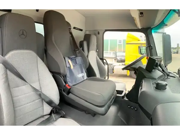 MERCEDES-BENZ Actros 2533 L Müllfahrzeug Hecklader (7/9)