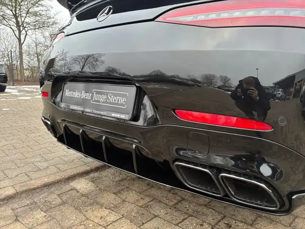 MERCEDES-BENZ AMG GT 63 S 4M+ (11/18)