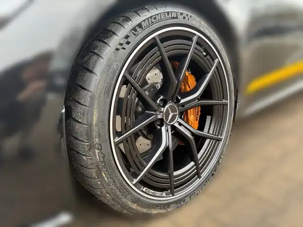 MERCEDES-BENZ AMG GT 63 S 4M+ (3/18)