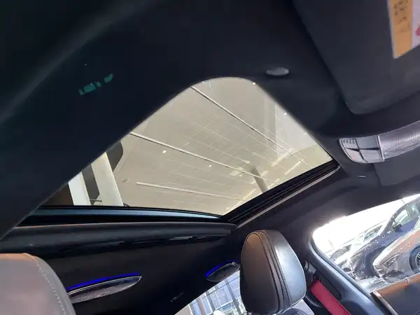 MERCEDES-BENZ AMG GT 43 (16/23)