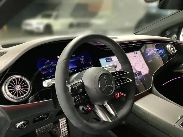 MERCEDES-BENZ EQS AMG 53 4M+ (11/19)