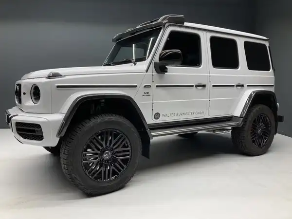 MERCEDES-BENZ AMG G 63 4x4 (1/18)