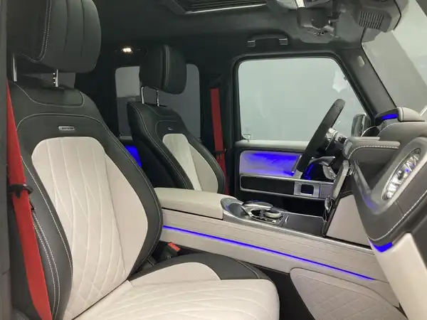 MERCEDES-BENZ AMG G 63 4x4 (16/18)