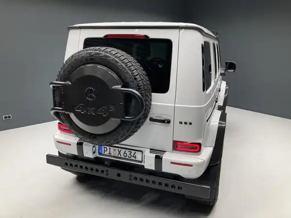 MERCEDES-BENZ AMG G 63 4x4 (18/18)