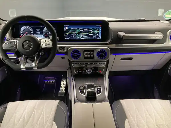 MERCEDES-BENZ AMG G 63 4x4 (7/18)