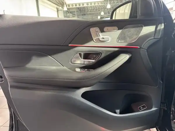 MERCEDES-BENZ GLE 350 de 4MATIC Coup mit EQ Hybrid Technologie (4/21)