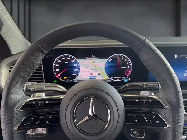MERCEDES-BENZ GLE 350 de 4MATIC Coup mit EQ Hybrid Technologie (6/21)