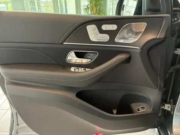 MERCEDES-BENZ GLE 350 de 4MATIC mit EQ Hybrid Technologie (5/19)