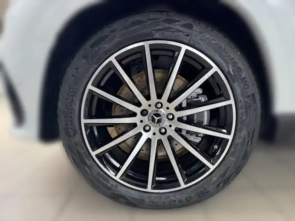 MERCEDES-BENZ GLS 450 d 4MATIC (5/18)