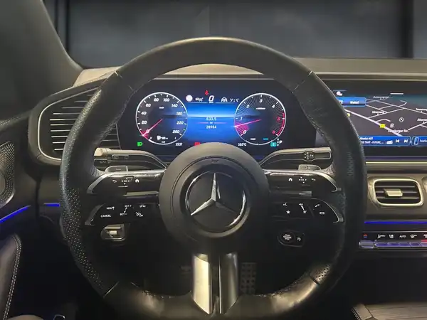 MERCEDES-BENZ GLS 450 d 4M (7/19)