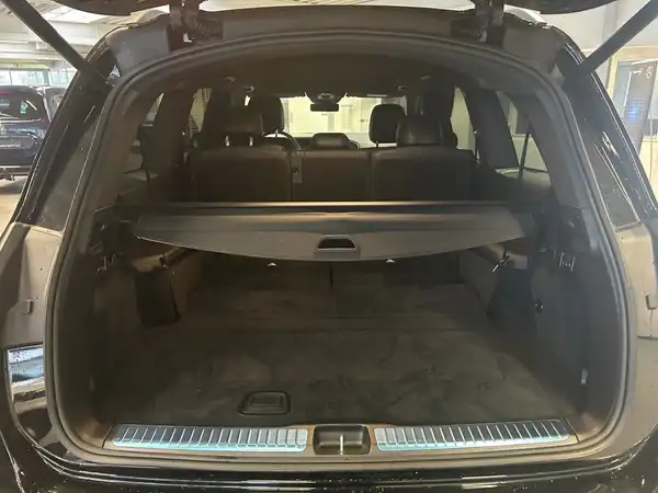 MERCEDES-BENZ GLS 450 d 4M (9/19)