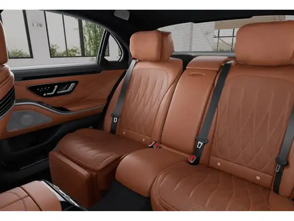 MERCEDES-BENZ AMG S 63 E Performance lang (9/10)