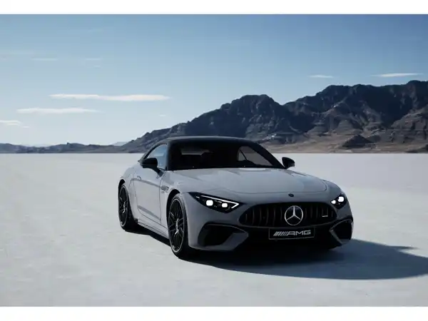 MERCEDES-BENZ AMG SL 43 (4/9)