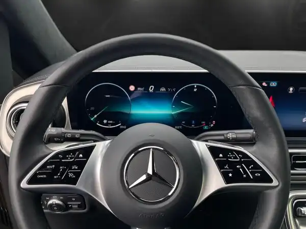 MERCEDES-BENZ V 300 d Exclusive Lang 4M (7/20)