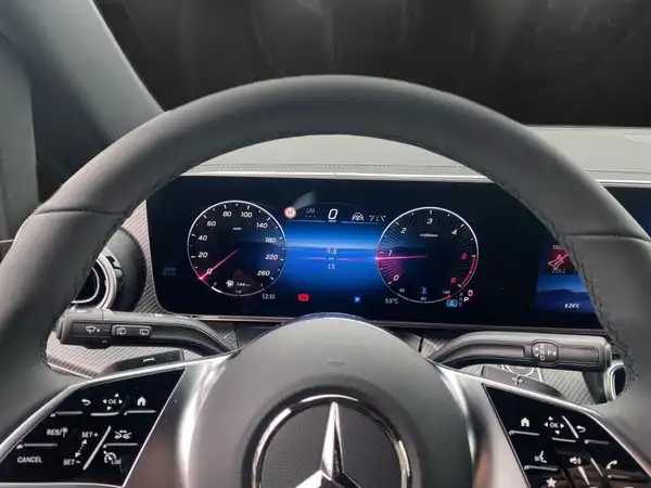 MERCEDES-BENZ V 300 d AVANTGARDE LANG (7/20)